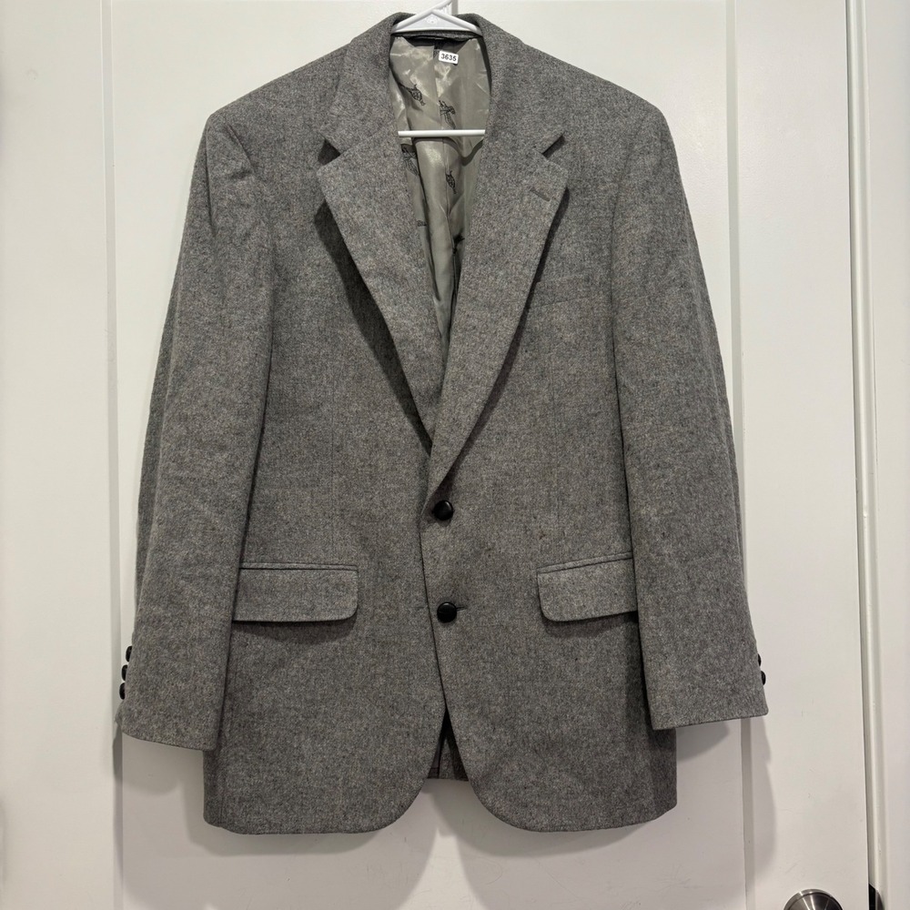 Dennis Mens Grey 100% Camel Hair Blazer Sport Coat Tailored in USA Two Button